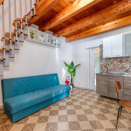 Holiday home Ecce35 - *